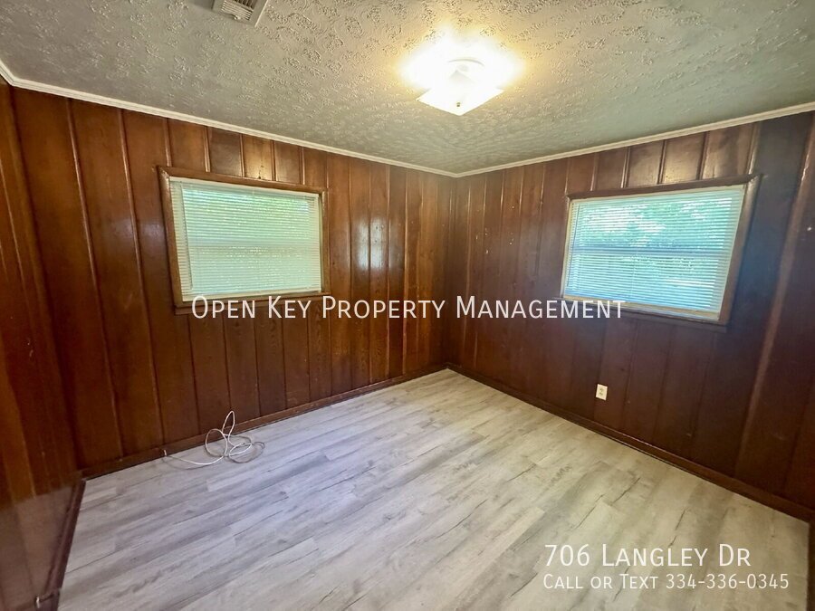 ***Section 8 approved*** 2 bedroom, 1 bath brick home for rent in Dothan, AL. Appliances included and pets are allowed. Don't miss out on this rental! property image