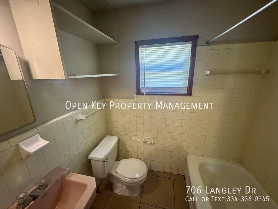 ***Section 8 approved*** 2 bedroom, 1 bath brick home for rent in Dothan, AL. Appliances included and pets are allowed. Don't miss out on this rental! property image