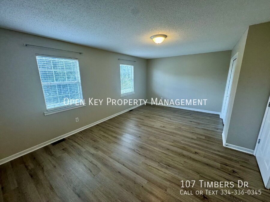 3 bedroom, 3 bath townhouse for rent in Dothan, AL. This home offers unbeatable convenience in a welcoming neighborhood. Move in ready! Check out this listing today property image