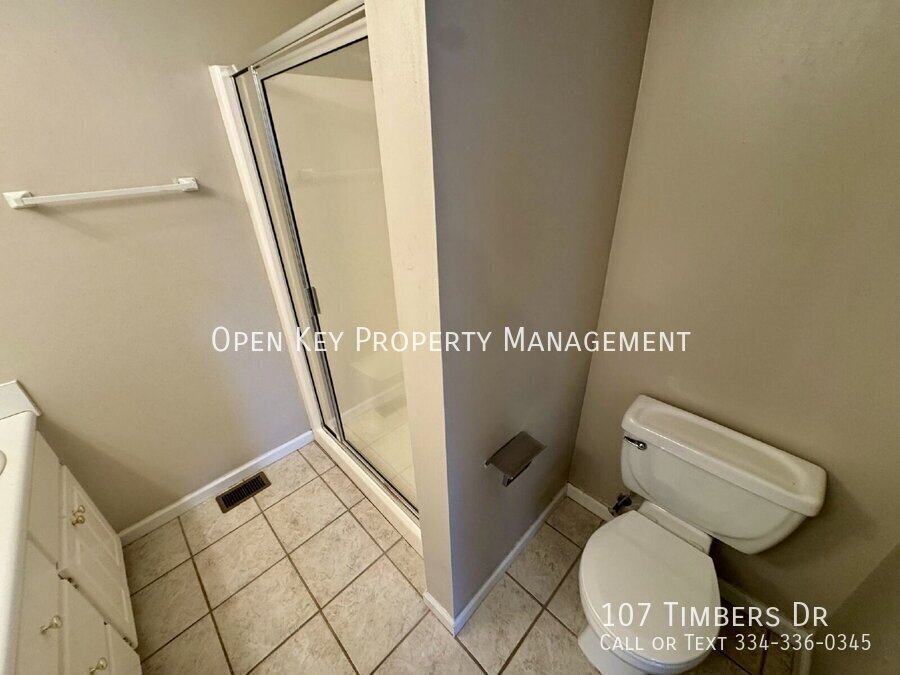 3 bedroom, 3 bath townhouse for rent in Dothan, AL. This home offers unbeatable convenience in a welcoming neighborhood. Move in ready! Check out this listing today property image