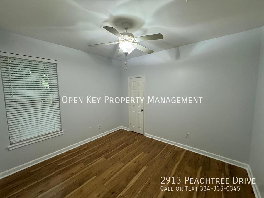 Beautiful and spacious 5 bedroom, 3 bath home for rent in Dothan, AL. Features open living area, beautiful wood floors, large backyard - this home is perfect for entertaining! property image
