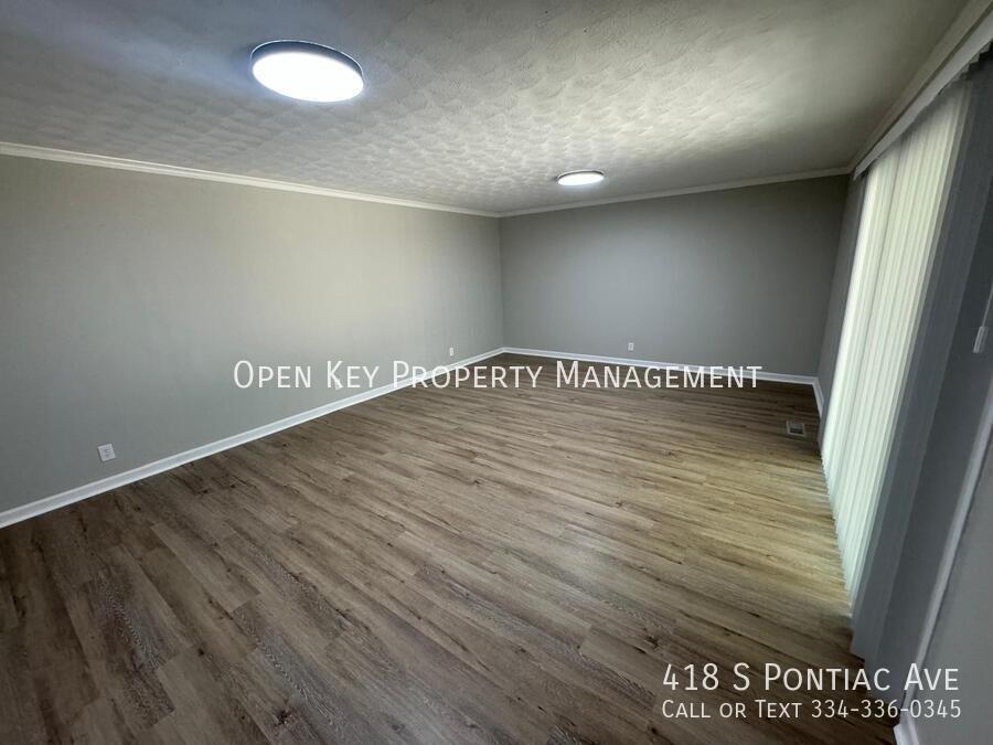 Spacious 4 bedroom, 2 bath home for rent in Dothan, AL. Prime location near Dothan Country Club and minutes from shopping and dining. Section 8 approved. Check out this rental today! property image