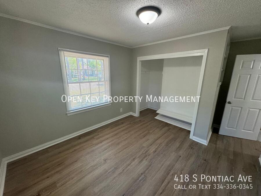 Spacious 4 bedroom, 2 bath home for rent in Dothan, AL. Prime location near Dothan Country Club and minutes from shopping and dining. Section 8 approved. Check out this rental today! property image
