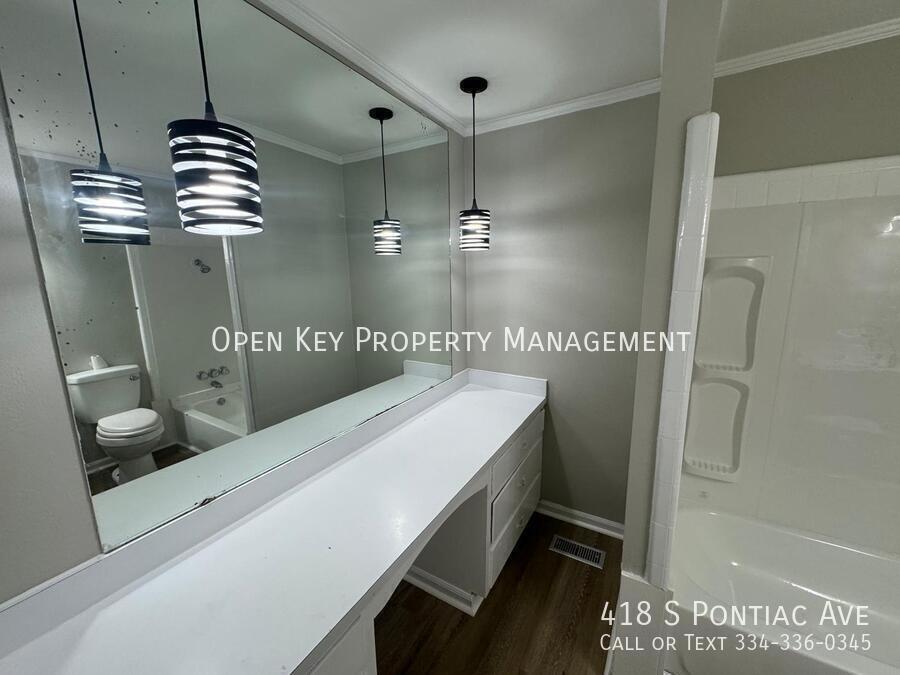 Spacious 4 bedroom, 2 bath home for rent in Dothan, AL. Prime location near Dothan Country Club and minutes from shopping and dining. Section 8 approved. Check out this rental today! property image
