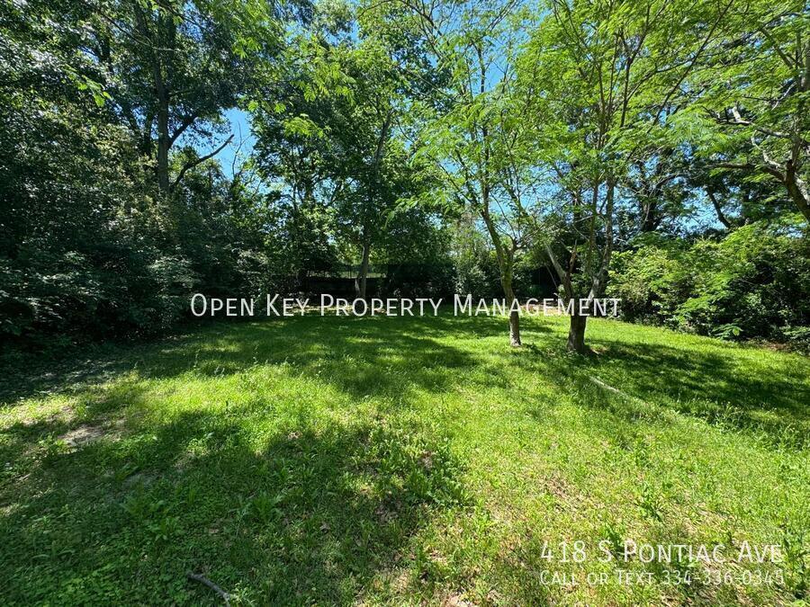 Spacious 4 bedroom, 2 bath home for rent in Dothan, AL. Prime location near Dothan Country Club and minutes from shopping and dining. Section 8 approved. Check out this rental today! property image