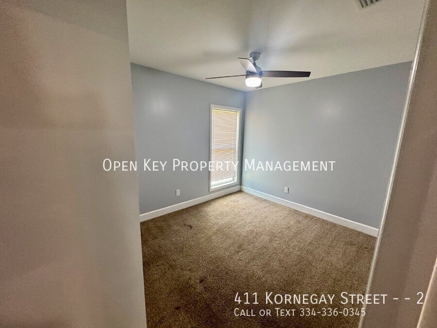 Updated 4 bedroom, 2 bath duplex for rent in Dothan, AL. Open living area - perfect for entertaining. Section 8 approved, appliances included, and pets welcome. Don't miss out on this rental! property image
