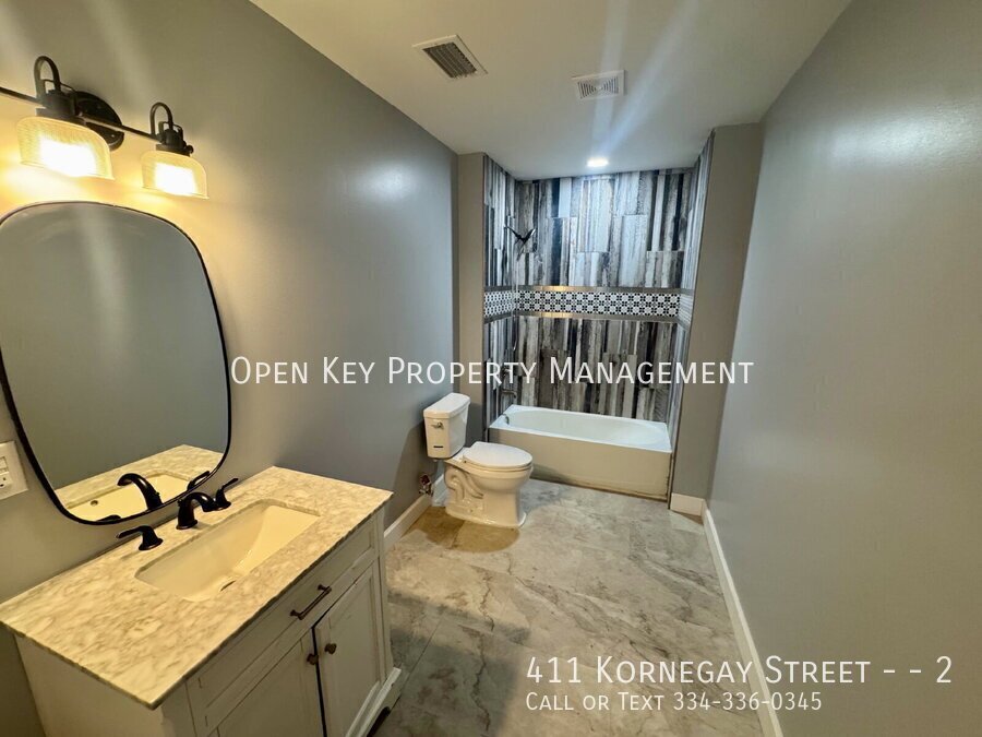 Updated 4 bedroom, 2 bath duplex for rent in Dothan, AL. Open living area - perfect for entertaining. Section 8 approved, appliances included, and pets welcome. Don't miss out on this rental! property image