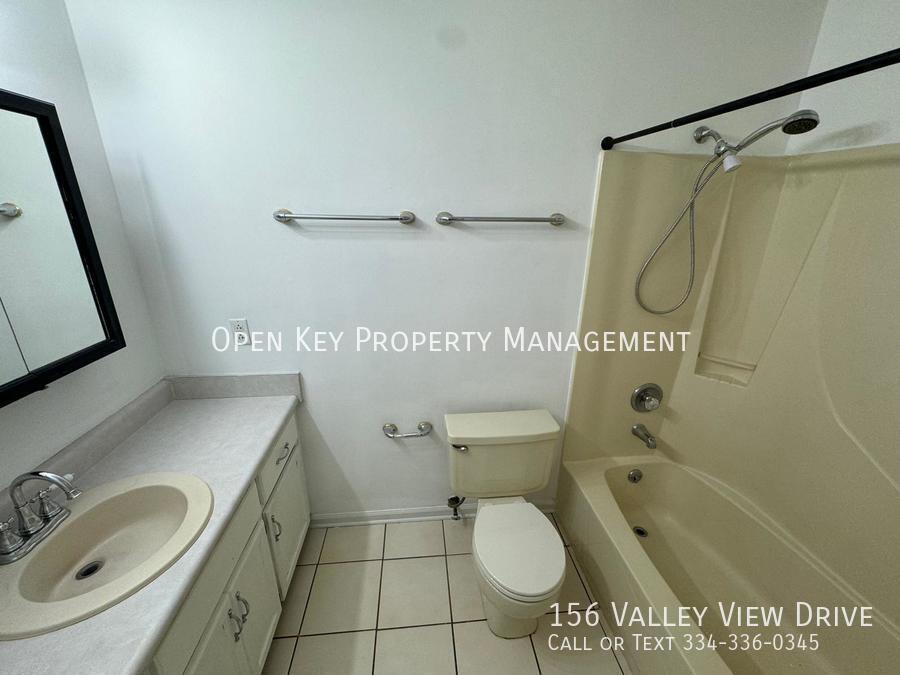 For rent - 3 bedroom, 2 bath home in Enterprise, AL - pets welcome, appliances included, large backyard - close to Fort Rucker! property image