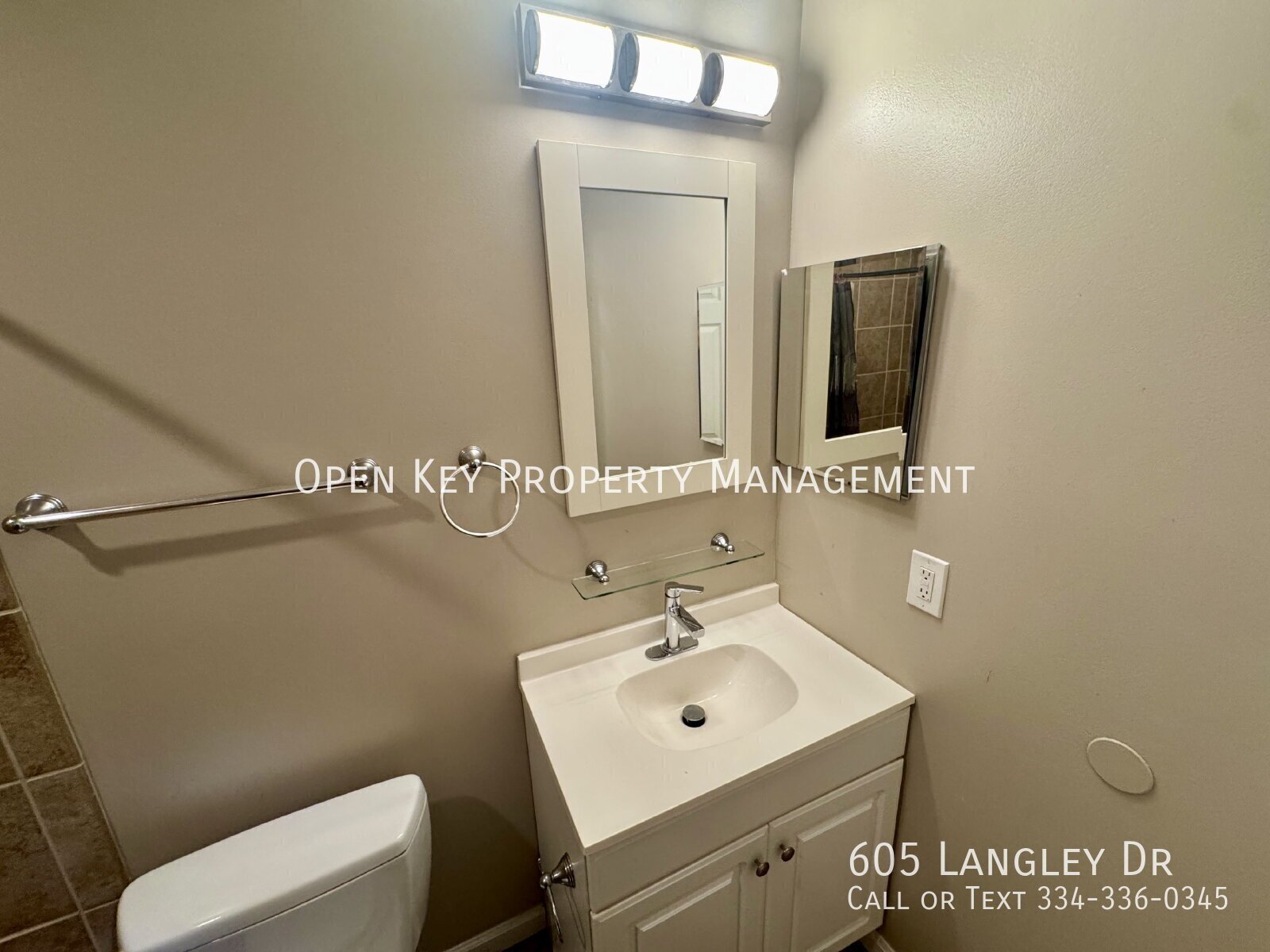 2  bed, 1 bath home for rent in Dothan, AL. Section 8 approved! Appliances, washer, and dryer included. Don't miss out on this rental! property image