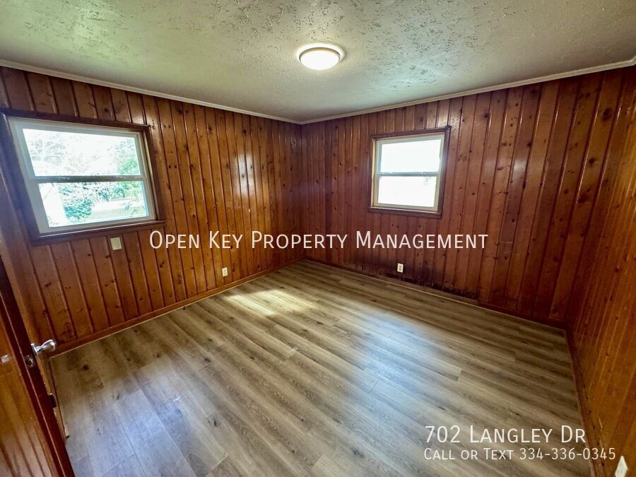 2 bedroom, 1 bath rental in Dothan, AL. Section 8 approved, appliances included and pets welcome! Don't miss out on this rental! property image