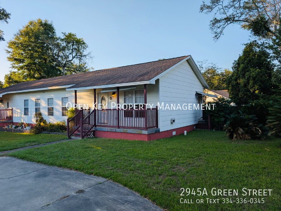 Charming 2 bedroom, 1 bath rental in Marianna, FL. Lawncare and appliances are included - move in ready! property image