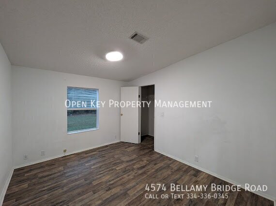 Spacious 4 bedroom, 2 bath mobile home for rent in Marianna, FL - includes lawncare, pets welcome, large back deck and open floor plan - perfect for entertaining. Don't miss out on this rental! property image