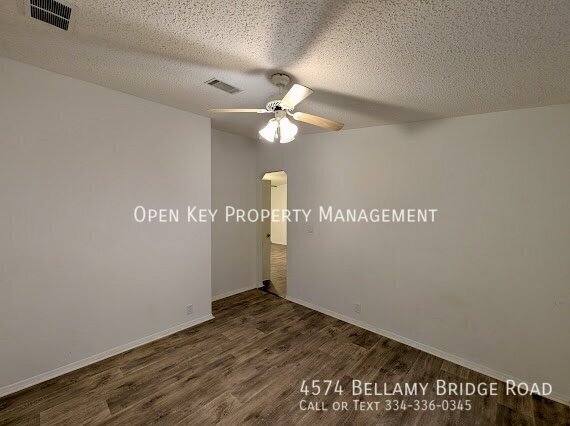 Spacious 4 bedroom, 2 bath mobile home for rent in Marianna, FL - includes lawncare, pets welcome, large back deck and open floor plan - perfect for entertaining. Don't miss out on this rental! property image