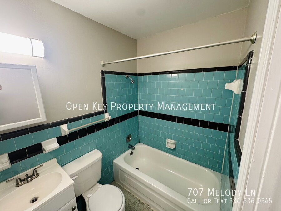 If you're looking for an affordable rental in a convenient location in Dothan, AL - check out this 2 bedroom, 1 bath home. Appliances included, LVP flooring, Section 8 approved and pets welcome property image