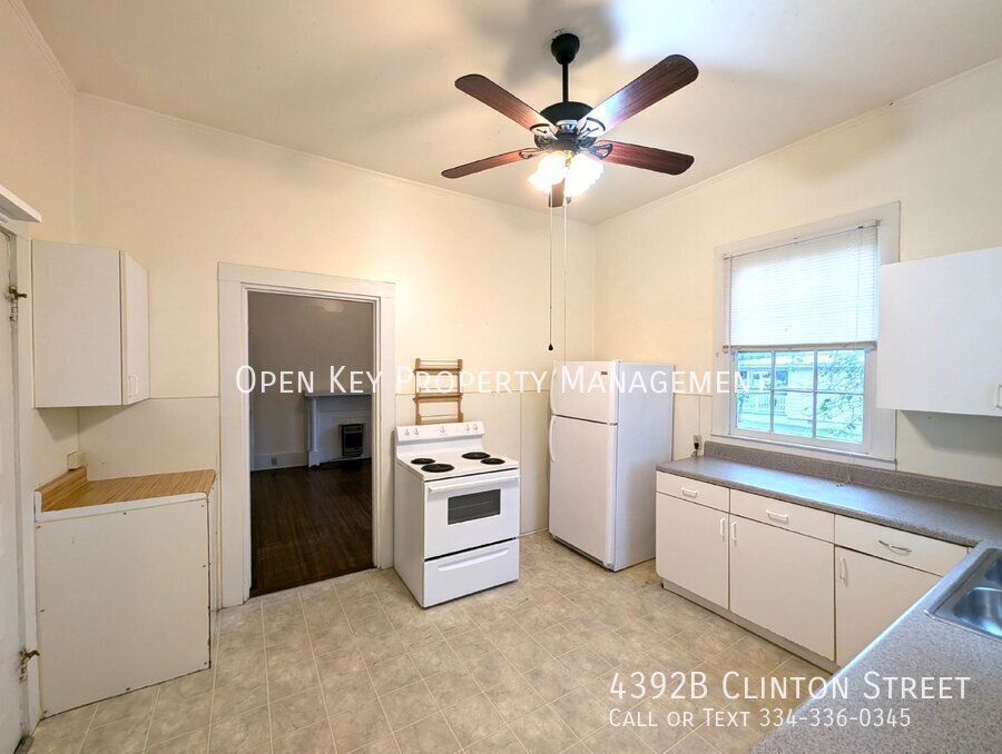 2 bedroom, 1.5 bath duplex in Marianna, FL - features hardwood flooring, tall ceilings, fireplace, animals are welcome and appliances are included. A beautiful rental with lots of character! property image