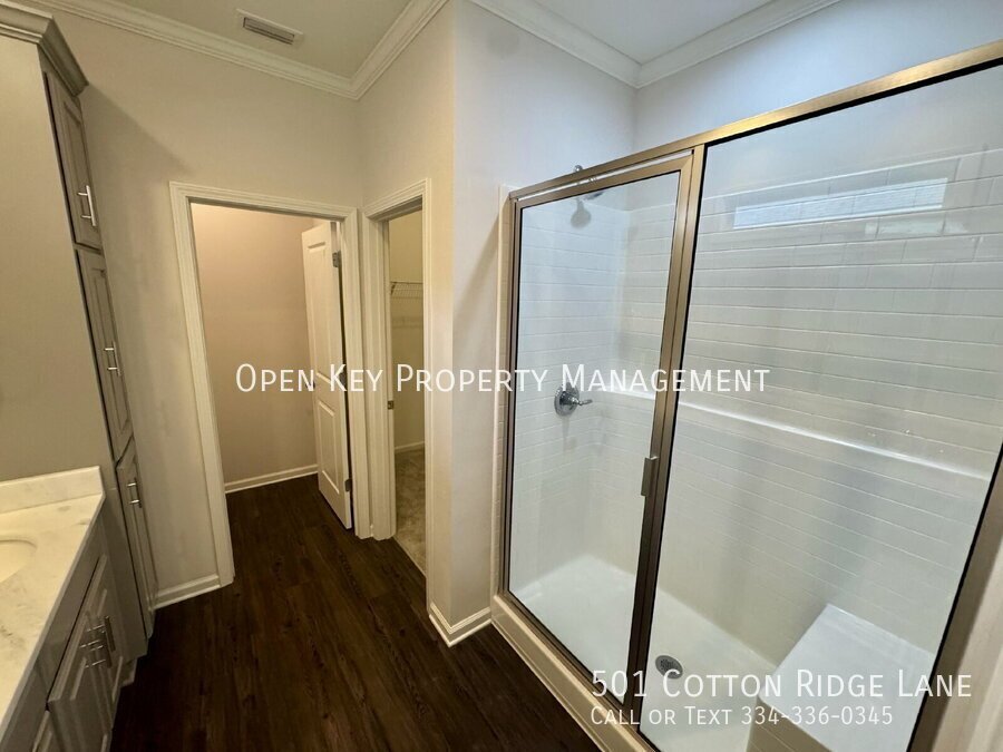 Beautiful 3 bedroom, 2 bath rental in Hidden Lake East. Prime location near ACOM. Open floor plan, appliances included, fenced in backyard, pond and playground nearby - don't miss out on this rental! property image