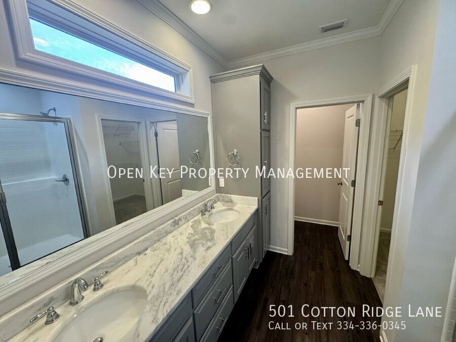 Beautiful 3 bedroom, 2 bath rental in Hidden Lake East. Prime location near ACOM. Open floor plan, appliances included, fenced in backyard, pond and playground nearby - don't miss out on this rental! property image