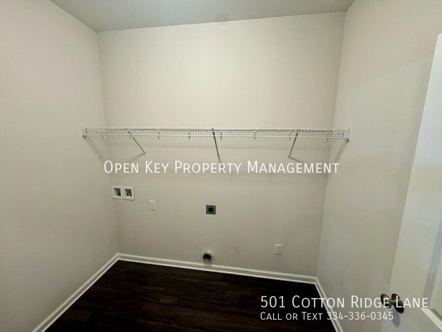 Beautiful 3 bedroom, 2 bath rental in Hidden Lake East. Prime location near ACOM. Open floor plan, appliances included, fenced in backyard, pond and playground nearby - don't miss out on this rental! property image