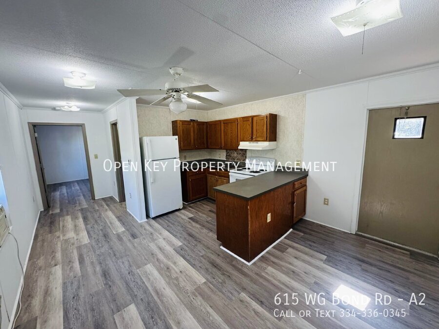 Recently updated 1 bedroom, 1 bath mobile home for rent in Dothan, AL. Appliances, lawncare, and water are all included in rent - move in ready! property image