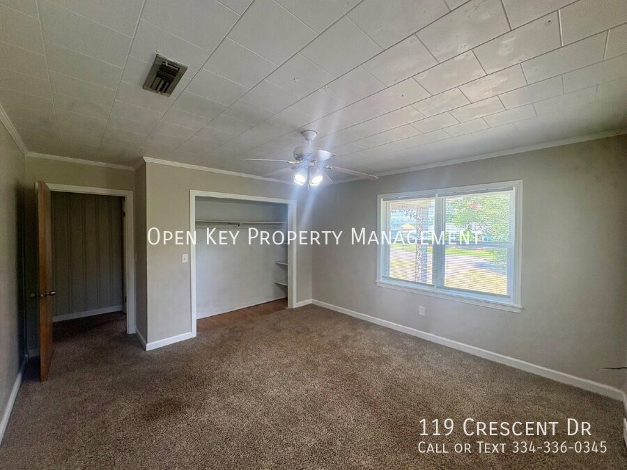 Discover comfort and convenience in this charming 3-bedroom, 2-bathroom home, ideally located near downtown Enterprise and just minutes from Fort Rucker. Pets are welcome! property image