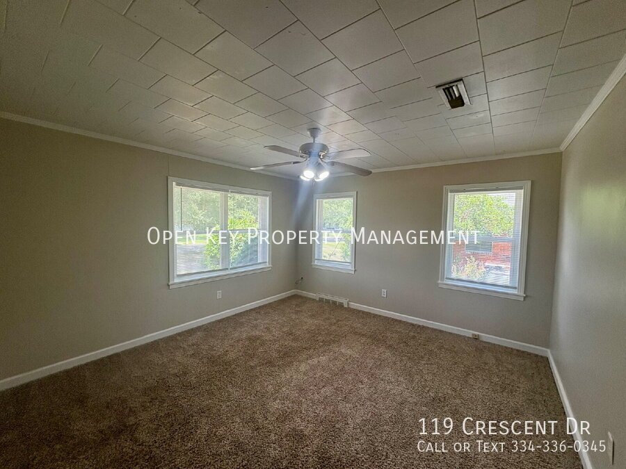 Discover comfort and convenience in this charming 3-bedroom, 2-bathroom home, ideally located near downtown Enterprise and just minutes from Fort Rucker. Pets are welcome! property image