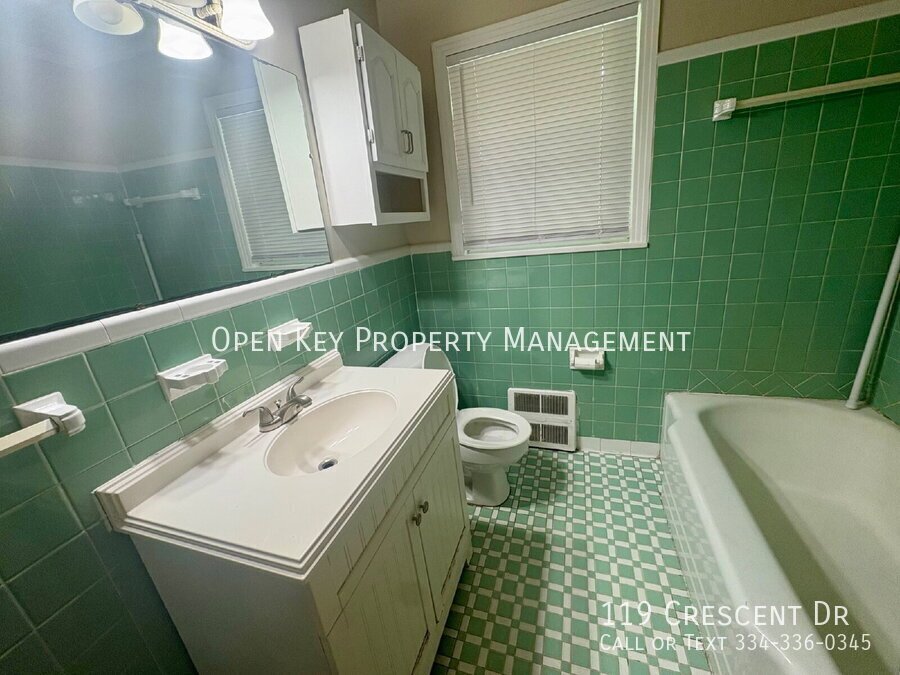 Discover comfort and convenience in this charming 3-bedroom, 2-bathroom home, ideally located near downtown Enterprise and just minutes from Fort Rucker. Pets are welcome! property image