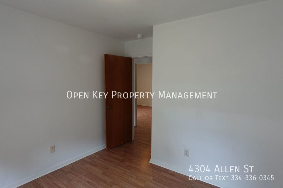 Beautiful 3 bedroom, 1.5 bath rental in Greenwood, FL. This home includes appliances, a large backyard with storage, pets are welcome...this is move in ready! property image