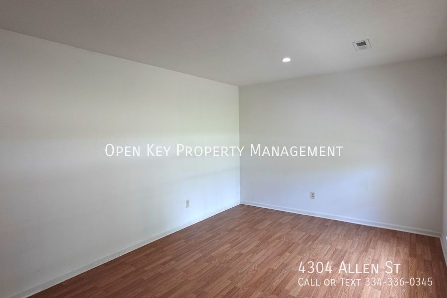 Beautiful 3 bedroom, 1.5 bath rental in Greenwood, FL. This home includes appliances, a large backyard with storage, pets are welcome...this is move in ready! property image