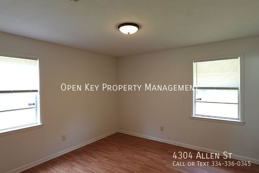 Beautiful 3 bedroom, 1.5 bath rental in Greenwood, FL. This home includes appliances, a large backyard with storage, pets are welcome...this is move in ready! property image