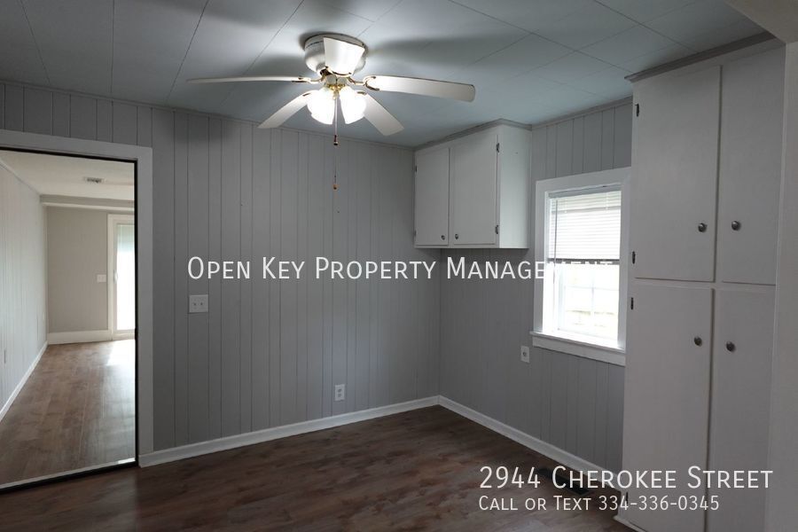 Spacious 4 bedroom, 2 bath home for rent in Marianna, FL. This pet friendly property offers two living rooms, perfect for entertaining. Additional storage in backyard included. Check out this rental! property image