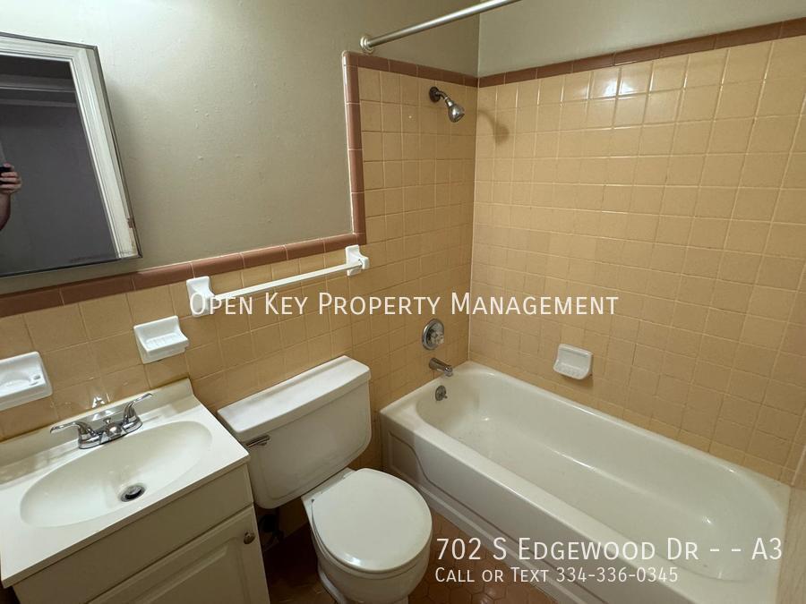 Cozy and Affordable 1/1 Duplex in Dothan AL - Accepting Section 8! property image