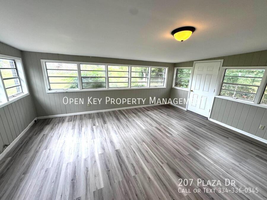 3BR/1BA home in Daleville, AL near Ft. Rucker. Large living room, fenced in yard, and pets allowed. Convenient location! property image