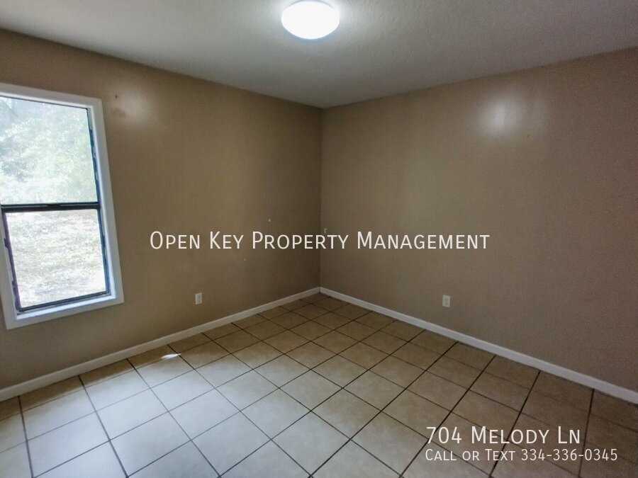 Cozy 2-bedroom, 1-bath home in Dothan, AL. This home features tile floor, open floor plan, and is Section 8 approved. Schedule a viewing today! property image