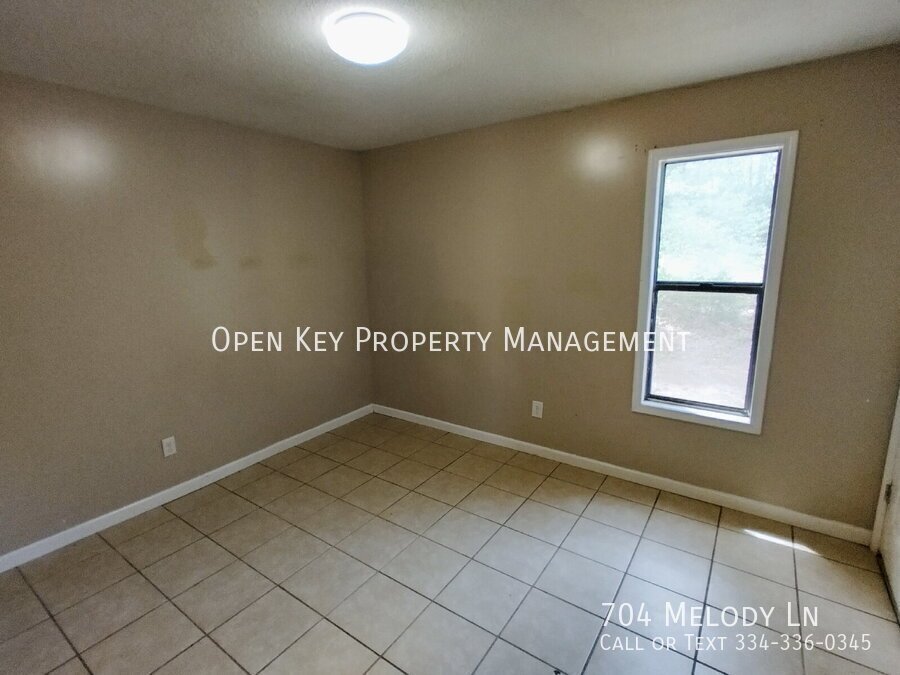 Cozy 2-bedroom, 1-bath home in Dothan, AL. This home features tile floor, open floor plan, and is Section 8 approved. Schedule a viewing today! property image