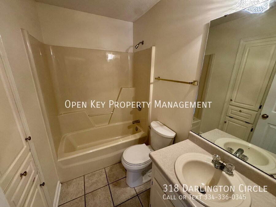 Check out this beautiful 3BR/2BA home for rent in Dothan, Alabama, near ACOM, shopping, and restaurants. It has a large fenced in yard and small covered patio, perfect for entertaining. property image