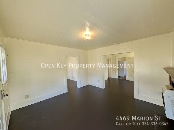 Spacious 2 bedroom, 1 bath home for rent in Marianna, FL. Appliances are included, large backyard and pets welcome - check out this rental today! property image