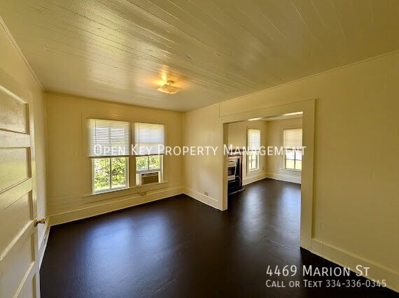 Spacious 2 bedroom, 1 bath home for rent in Marianna, FL. Appliances are included, large backyard and pets welcome - check out this rental today! property image