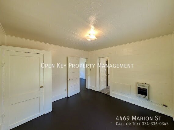 Spacious 2 bedroom, 1 bath home for rent in Marianna, FL. Appliances are included, large backyard and pets welcome - check out this rental today! property image