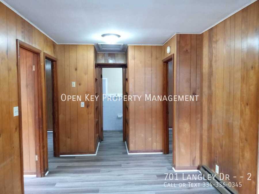 2 BR/1BA, Section 8 approved rental - LVP flooring, appliances included, conveniently located in Dothan, AL. Check out this rental today! property image