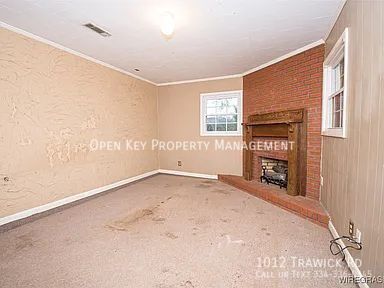 Beautiful 3BR/2BA home for rent in Dothan, AL. Sits of a spacious half-acre lot with den, fireplace, and sunroom. property image