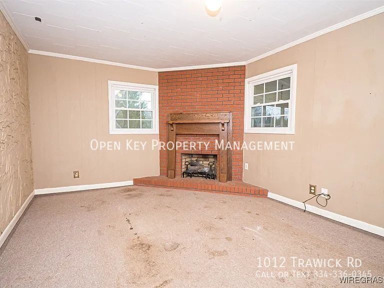 Beautiful 3BR/2BA home for rent in Dothan, AL. Sits of a spacious half-acre lot with den, fireplace, and sunroom. property image
