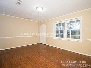 Beautiful 3BR/2BA home for rent in Dothan, AL. Sits of a spacious half-acre lot with den, fireplace, and sunroom. property image