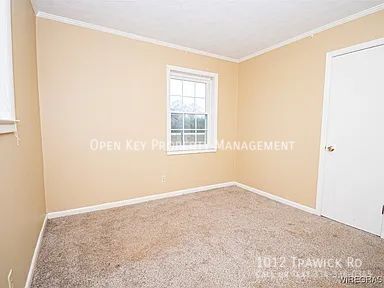 Beautiful 3BR/2BA home for rent in Dothan, AL. Sits of a spacious half-acre lot with den, fireplace, and sunroom. property image