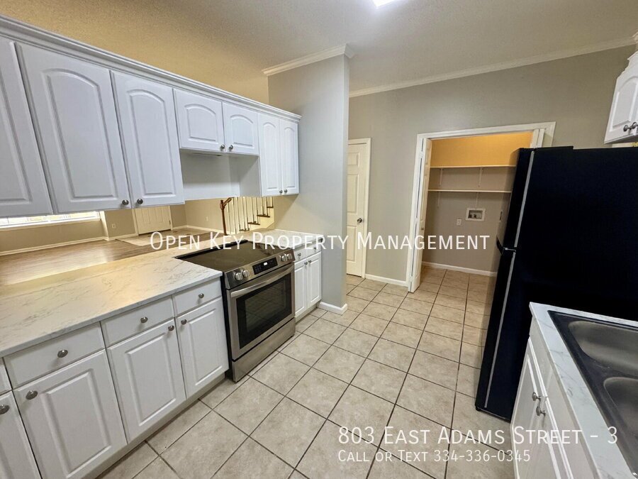 Spacious 4 bedroom, 2 bath rental in Dothan, AL. Section 8 approved, pets allowed and lawncare included. Located in a convenient area close to local amenities. Check out this rental today! property image