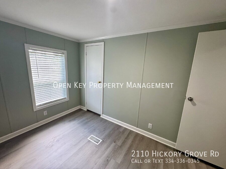 Lease to own this beautiful 3BR/2BA home in Cottonwood, AL. Move in ready, furniture option available, $5,000 down. This is a great location, close to Dothan, AL. Don’t miss out on this rental! property image