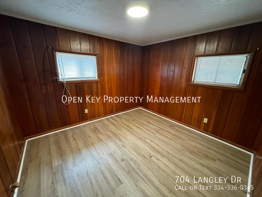 2 bedroom, 1 bath rental in Dothan, AL. Section 8 approved, appliances included, pets are welcome, large backyard for entertaining. Don't miss out on this rental! property image