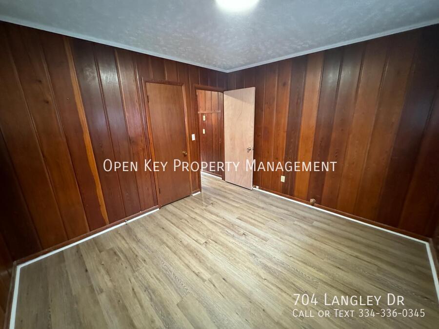 2 bedroom, 1 bath rental in Dothan, AL. Section 8 approved, appliances included, pets are welcome, large backyard for entertaining. Don't miss out on this rental! property image