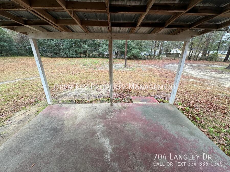 2 bedroom, 1 bath rental in Dothan, AL. Section 8 approved, appliances included, pets are welcome, large backyard for entertaining. Don't miss out on this rental! property image